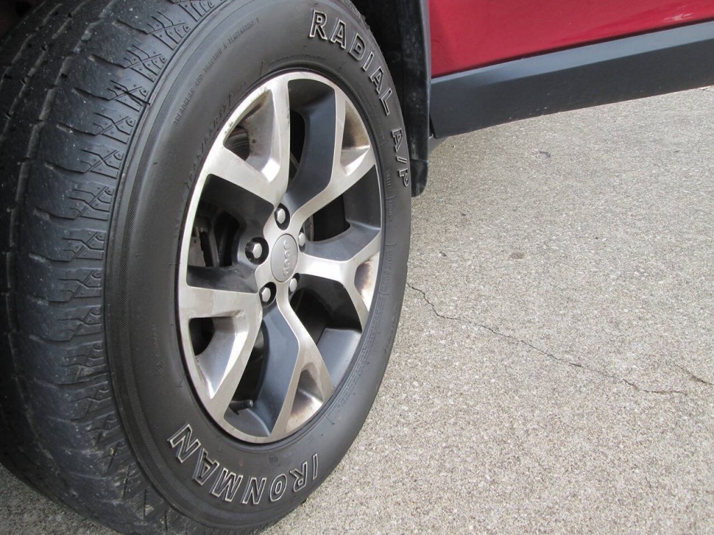 2014 Jeep Cherokee Image 21