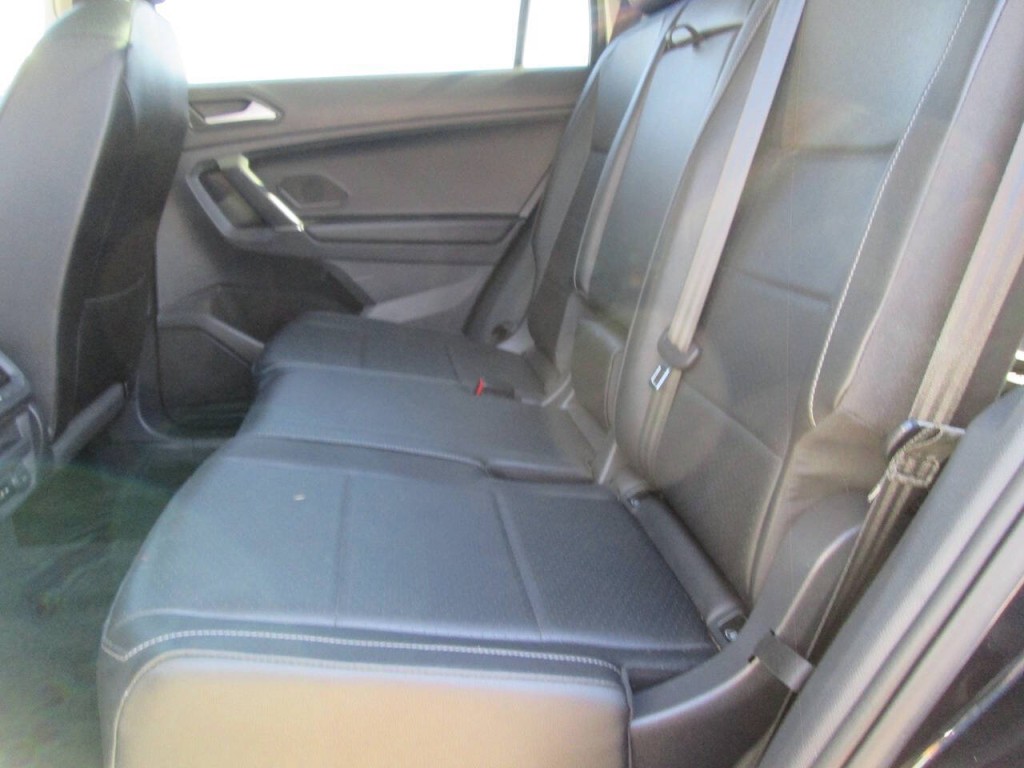 2020 Volkswagen Tiguan Image 11