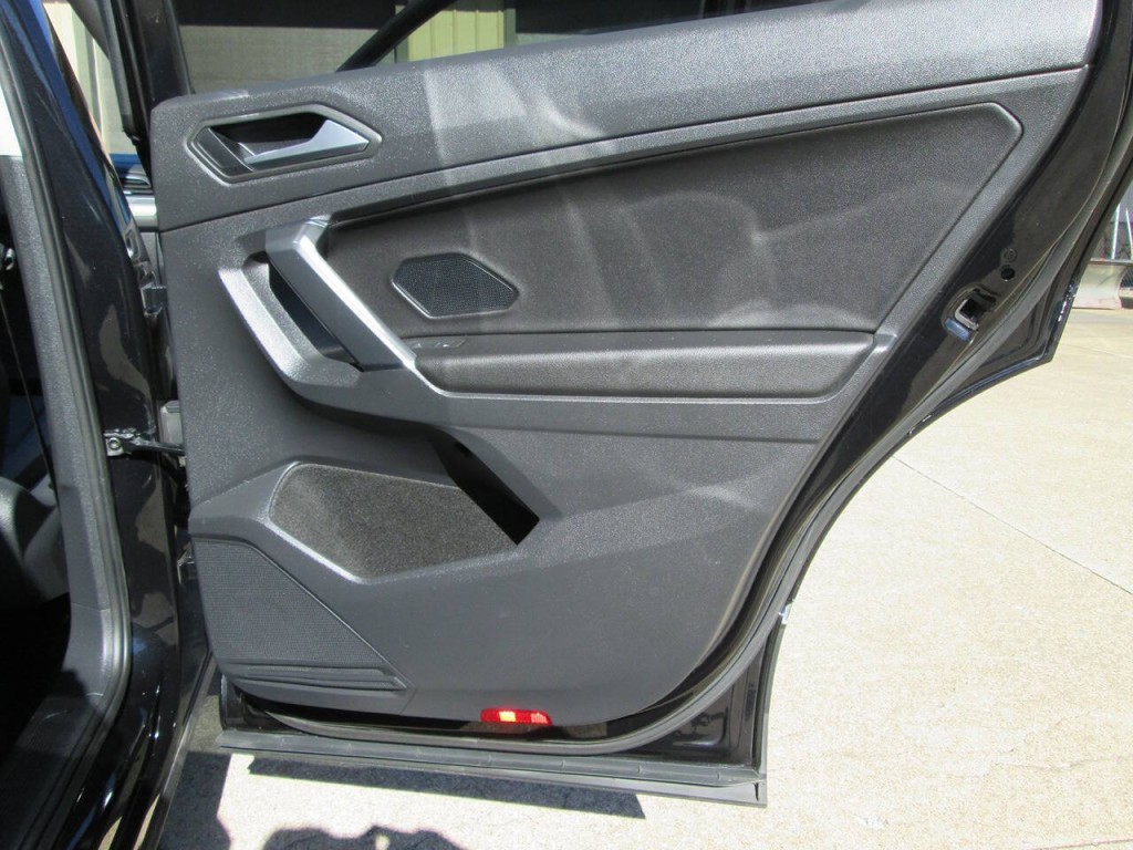 2020 Volkswagen Tiguan Image 16