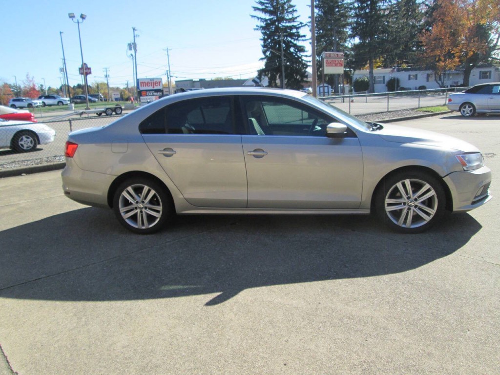 2015 Volkswagen Jetta Image 8