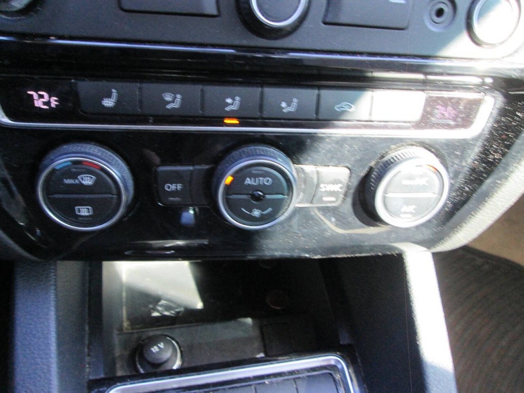 2015 Volkswagen Jetta Image 21