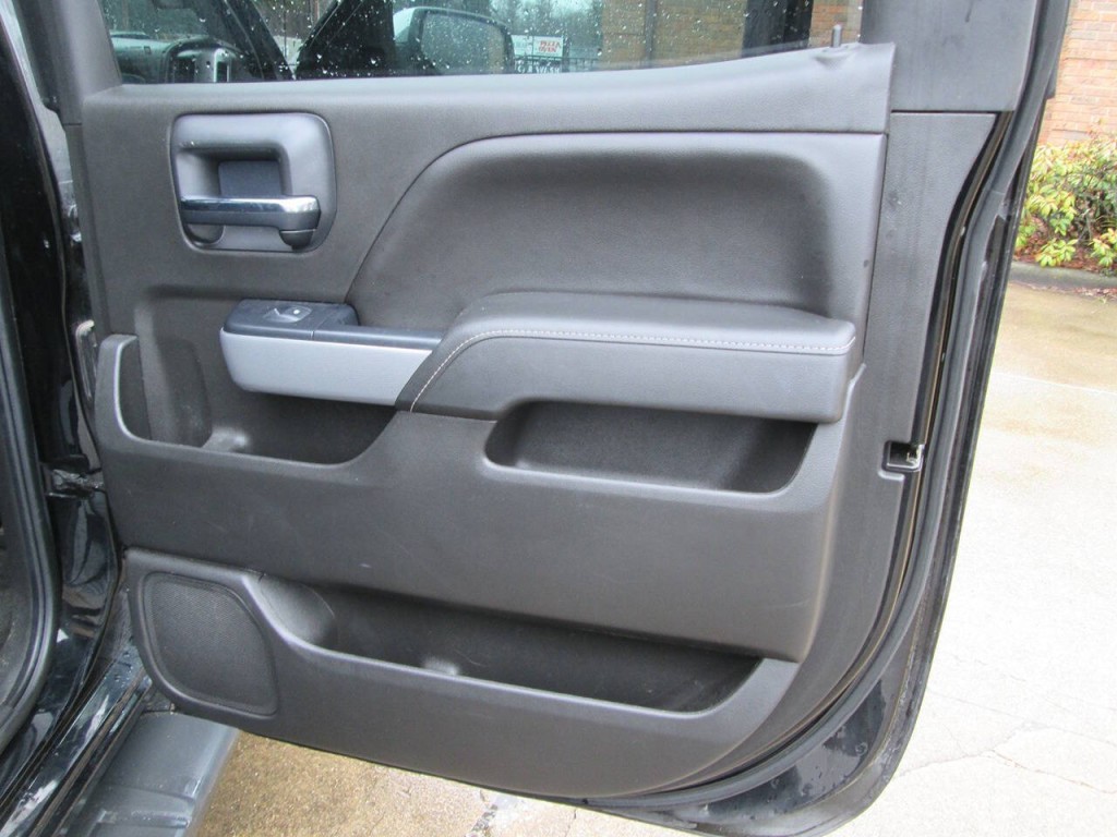 2018 Chevrolet Silverado 1500 Image 16