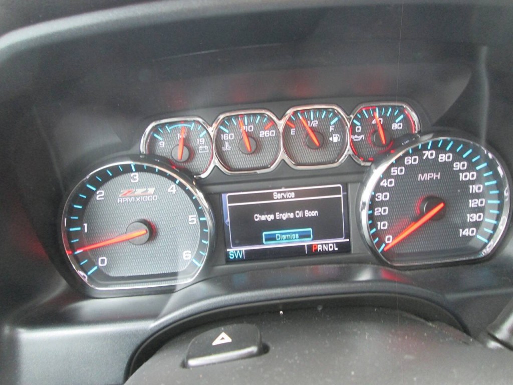 2018 Chevrolet Silverado 1500 Image 18