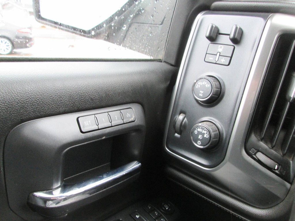 2018 Chevrolet Silverado 1500 Image 23