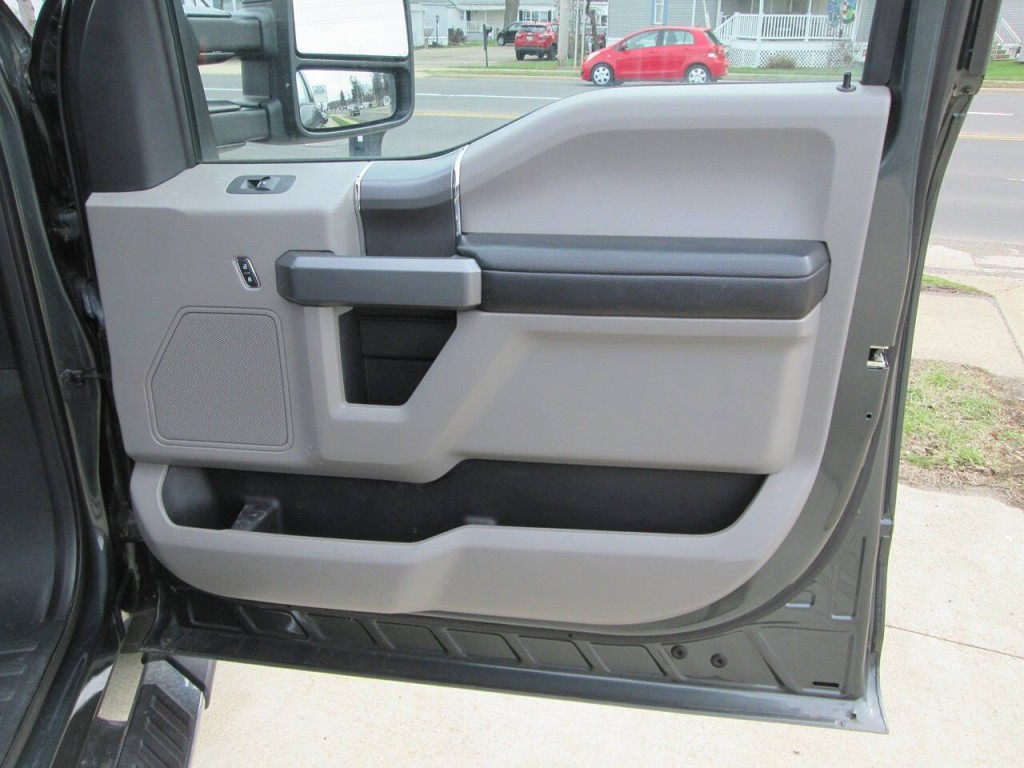 2018 Ford F-150 Image 17