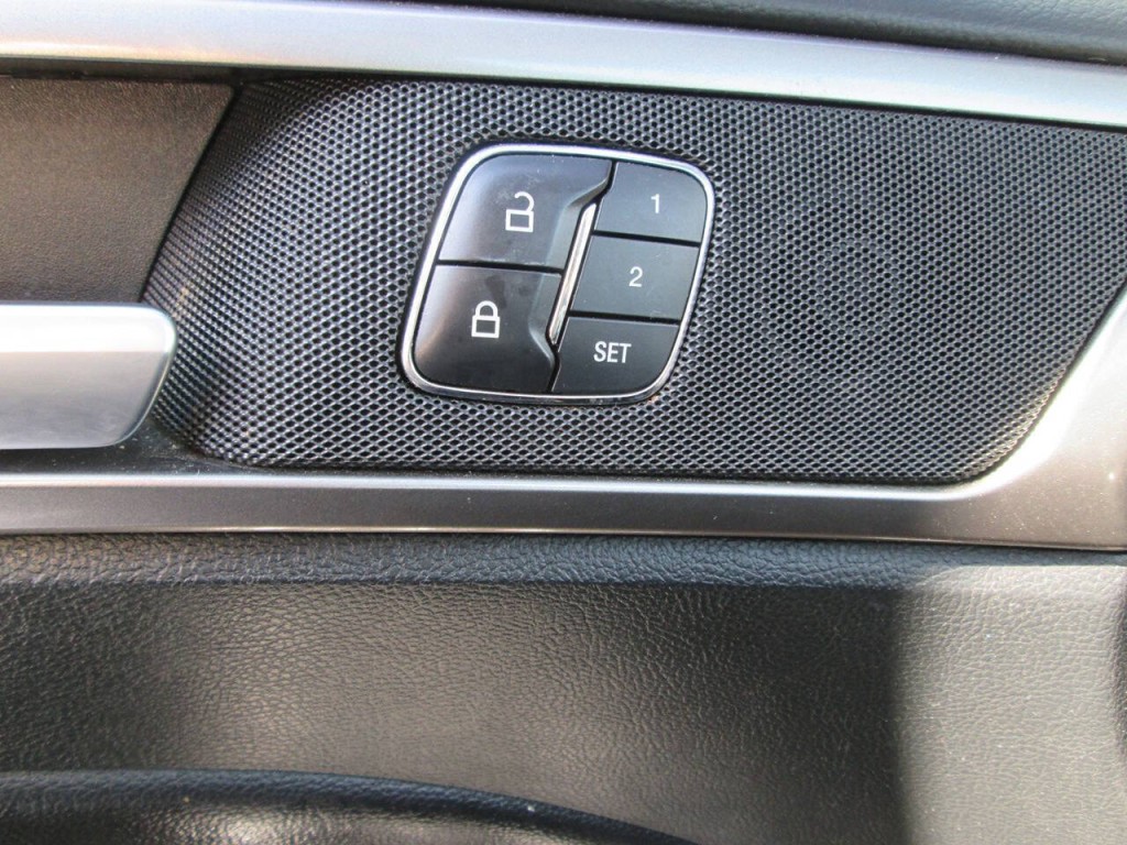 2017 Ford Fusion Image 23