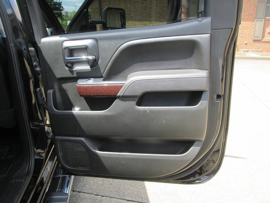 2017 GMC Sierra 1500 Image 16