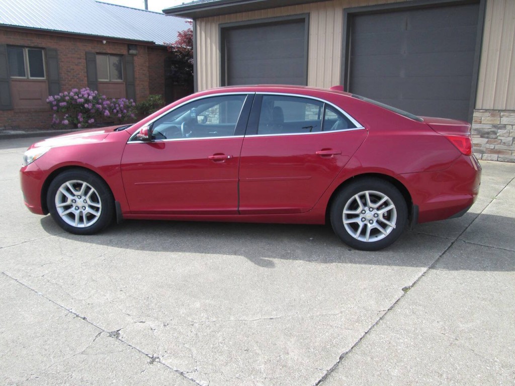 2014 Chevrolet Malibu Image 4