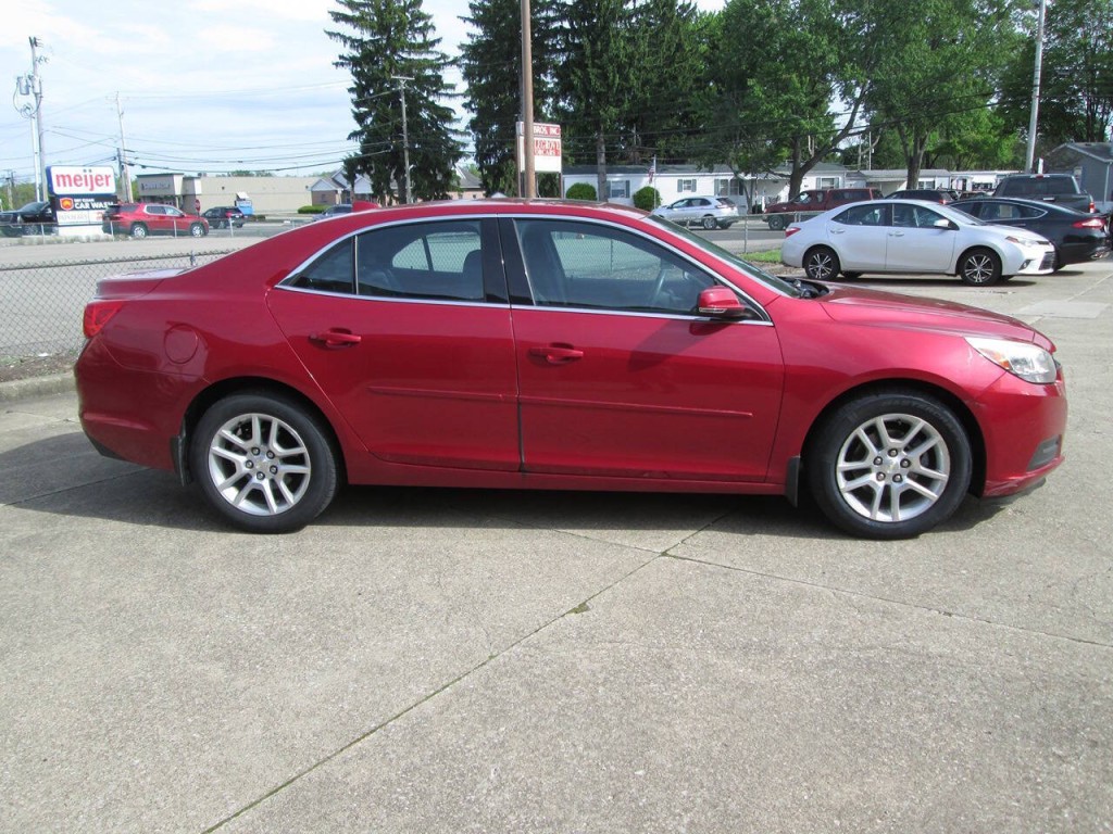 2014 Chevrolet Malibu Image 8