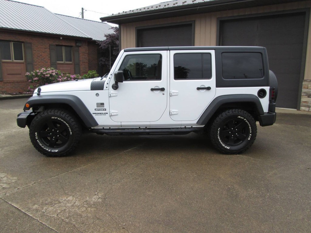 2017 Jeep Wrangler Unlimited Image 4