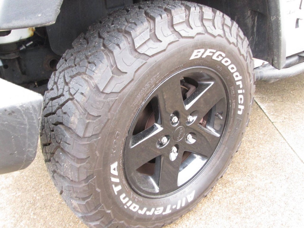 2017 Jeep Wrangler Unlimited Image 25