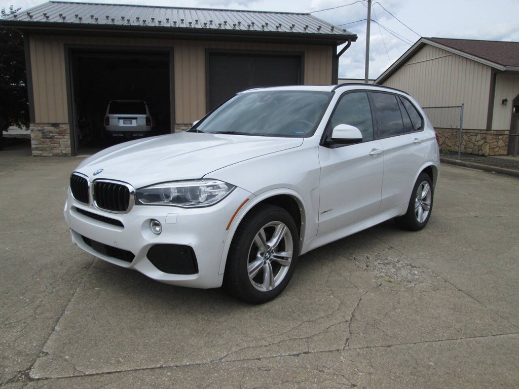 2017 BMW X5 Image 2