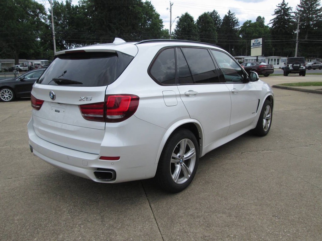 2017 BMW X5 Image 7