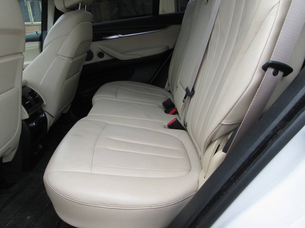 2017 BMW X5 Image 11