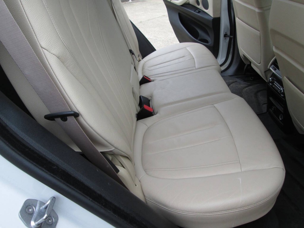 2017 BMW X5 Image 12