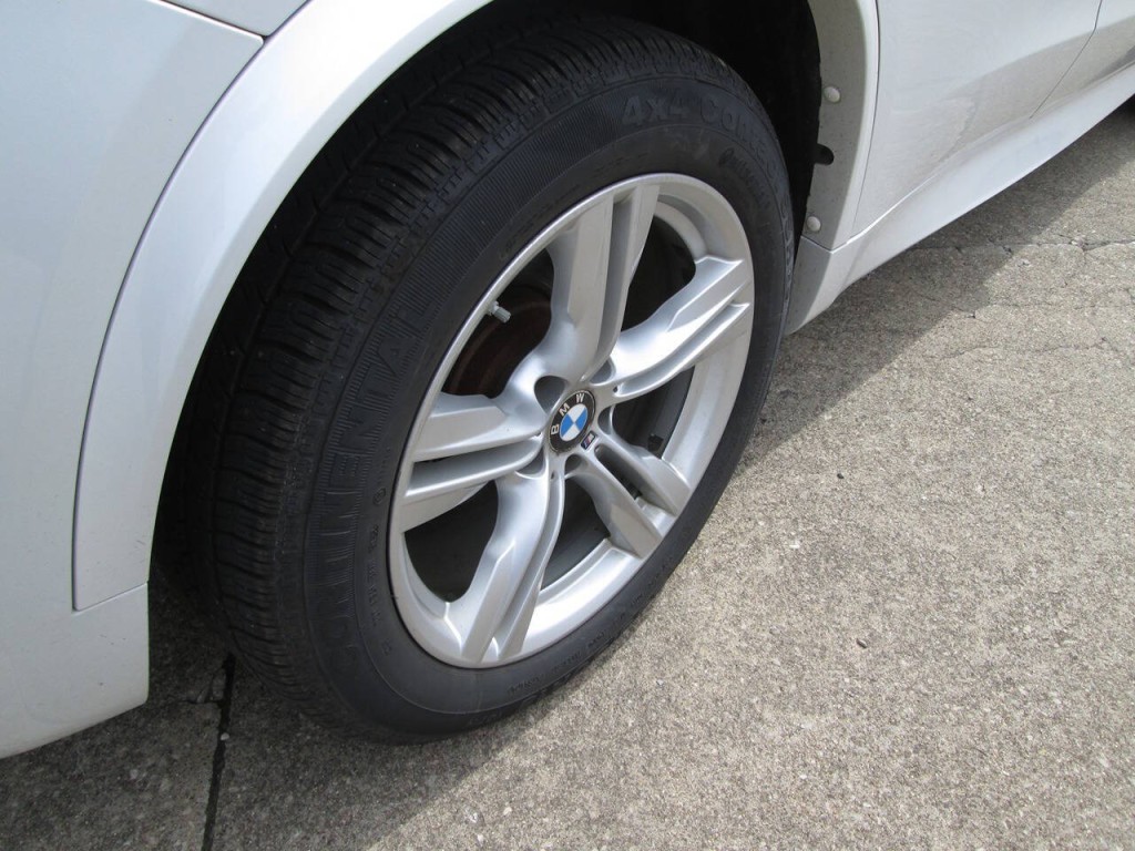 2017 BMW X5 Image 26
