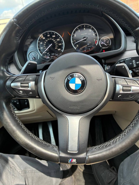 2017 BMW X5 Image 28