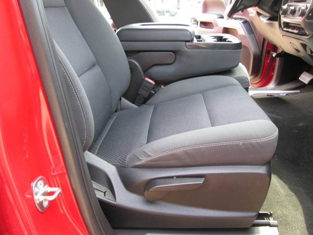 2018 Chevrolet Silverado 1500 Image 13