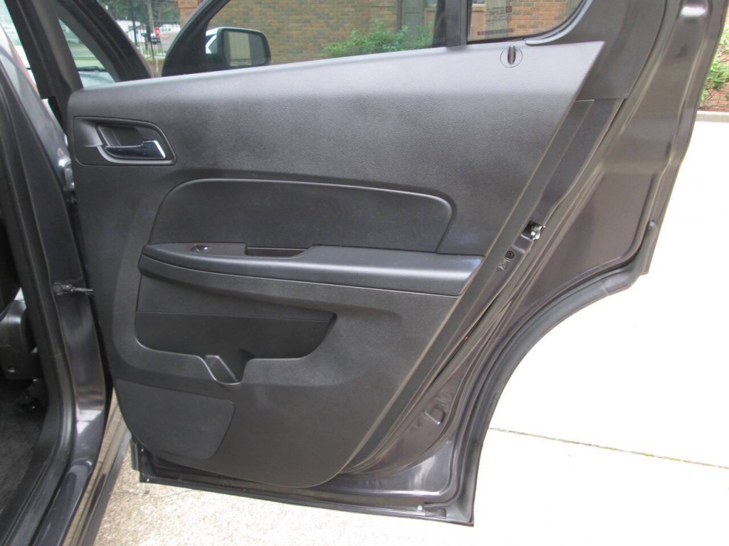 2016 Chevrolet Equinox Image 16