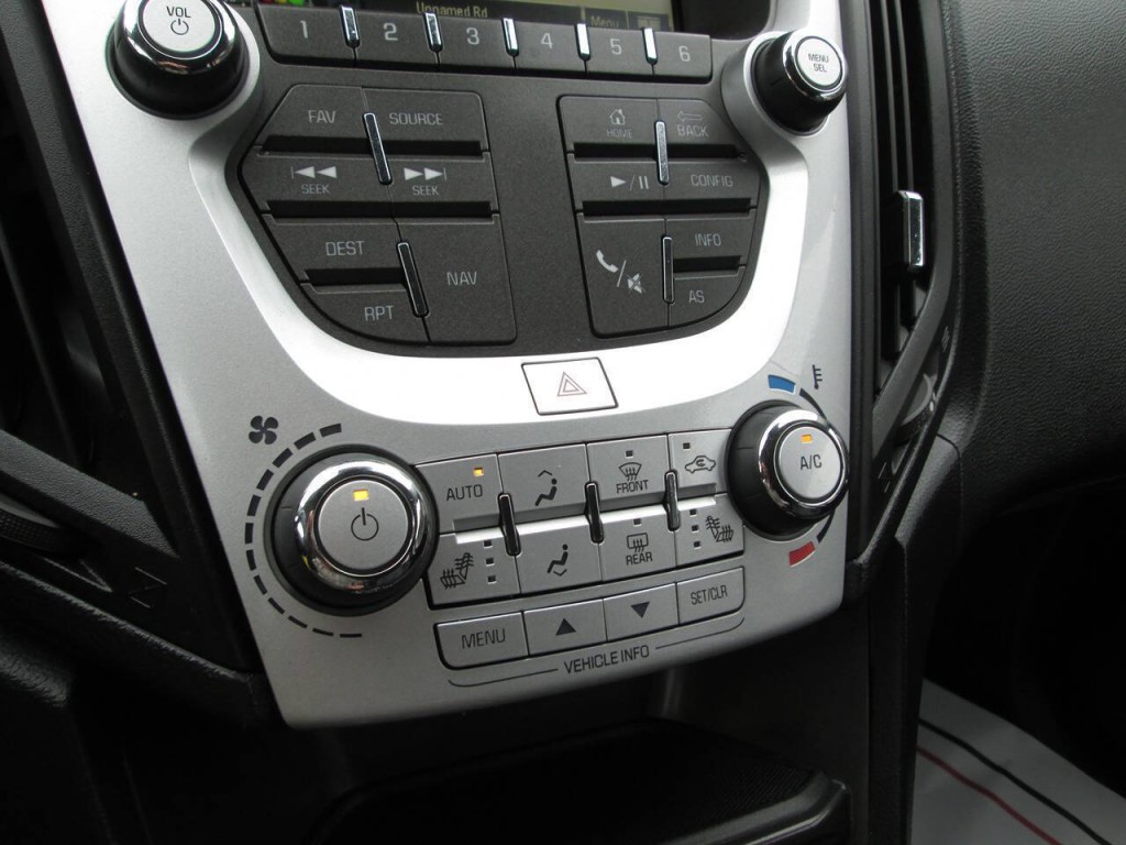 2016 Chevrolet Equinox Image 23
