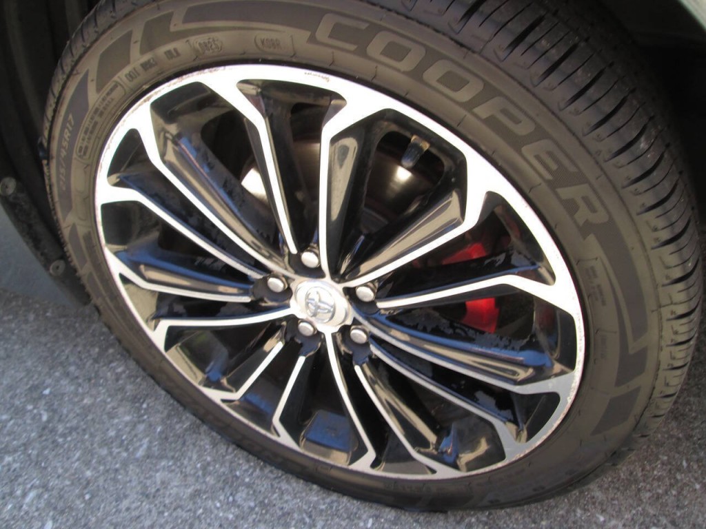 2016 Toyota Corolla Image 27
