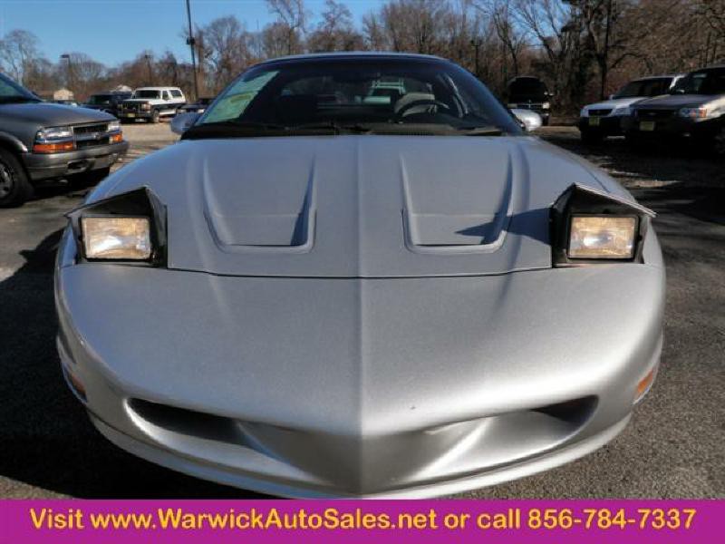 1995 Pontiac Firebird Image 9