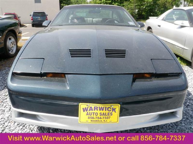 1986 Pontiac Firebird Image 9