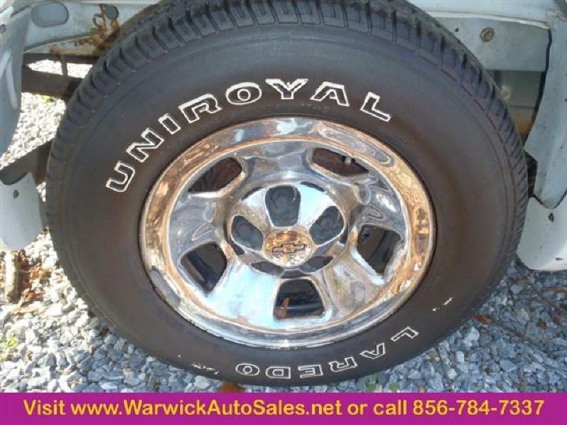 2002 Chevrolet Astro Image 4