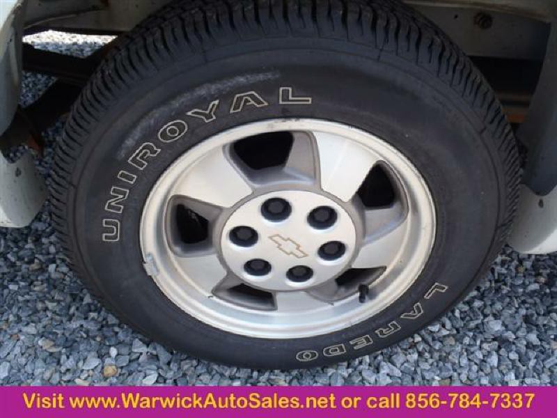2003 Chevrolet Astro Image 4