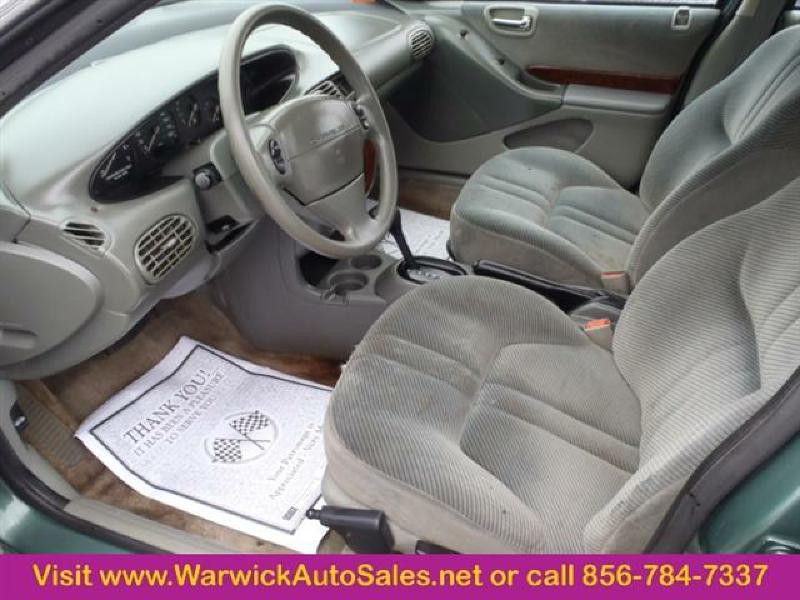 1995 Chrysler Cirrus Image 2