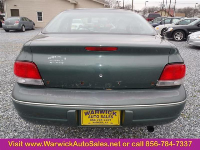 1995 Chrysler Cirrus Image 4