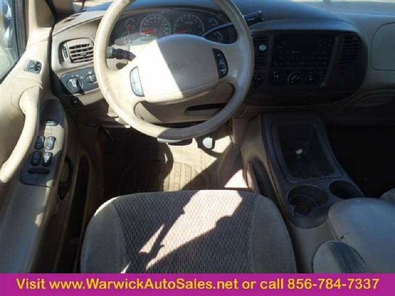 1999 Ford Expedition Image 8
