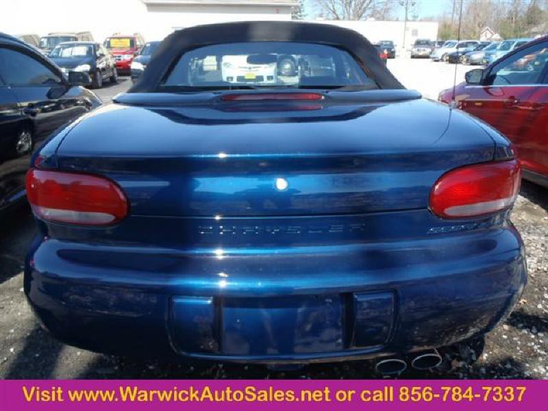 2000 Chrysler Sebring Image 4