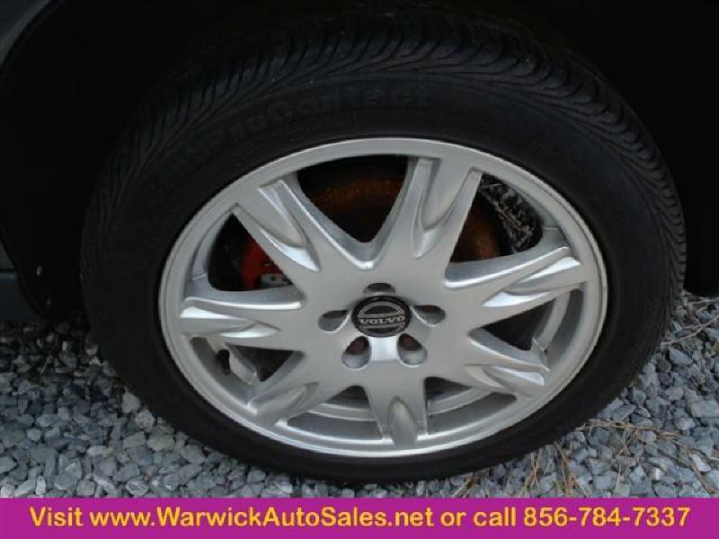 2004 Volvo S60 Image 4