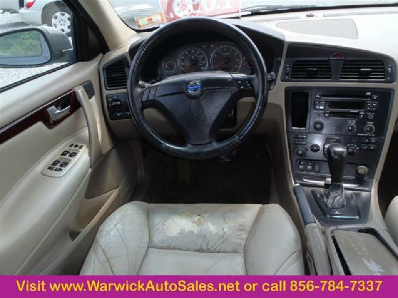 2004 Volvo S60 Image 6
