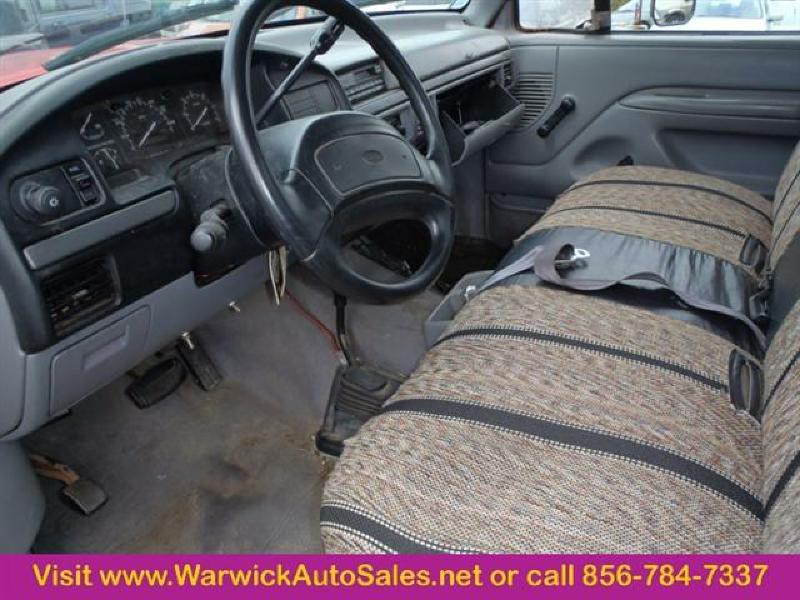 1995 Ford F-350 Image 2
