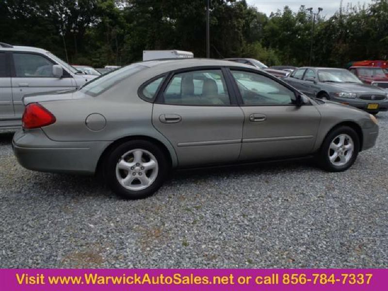 2001 Ford Taurus Image 3
