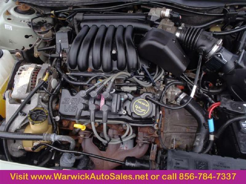 2001 Ford Taurus Image 8