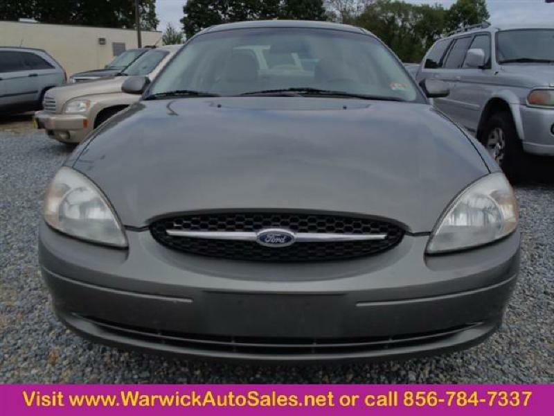 2001 Ford Taurus Image 9