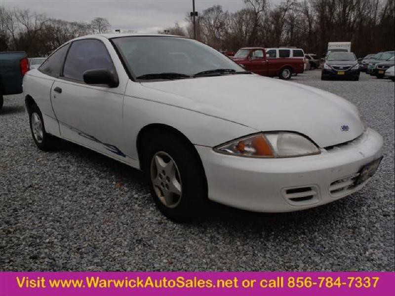 2001 Chevrolet Cavalier Image 1