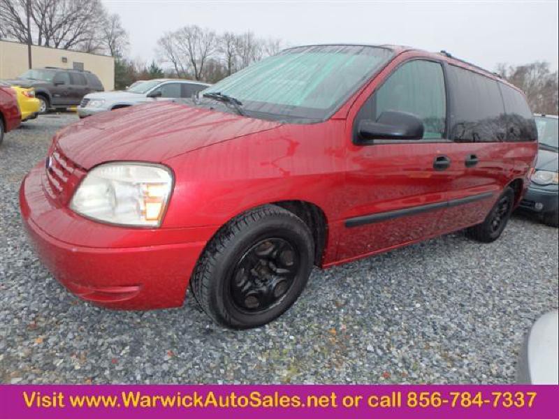 2004 Ford Freestar Image 1
