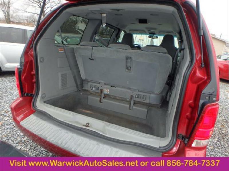 2004 Ford Freestar Image 4