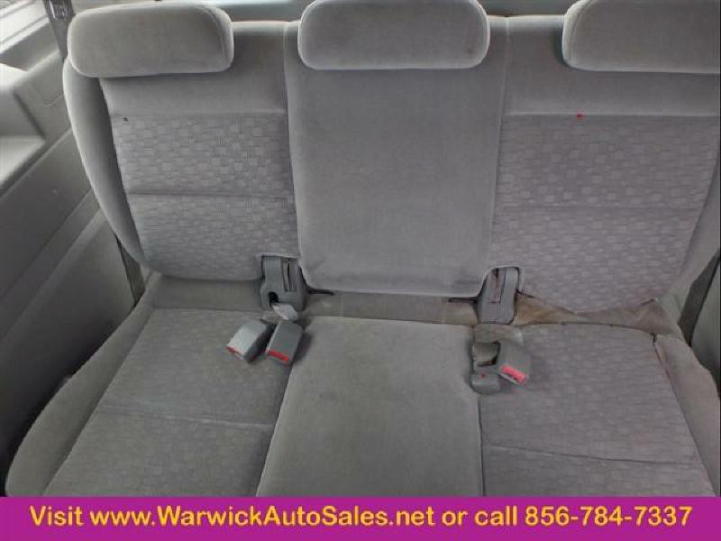 2004 Ford Freestar Image 6