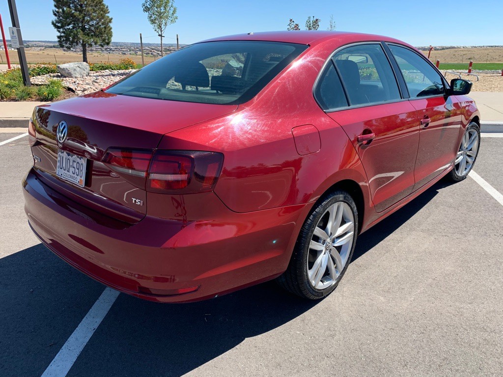 2016 Volkswagen Jetta Image 4