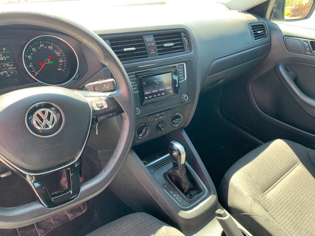 2016 Volkswagen Jetta Image 7