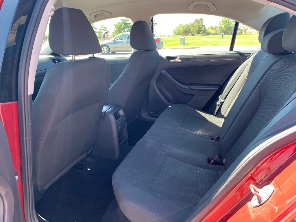 2016 Volkswagen Jetta Image 8