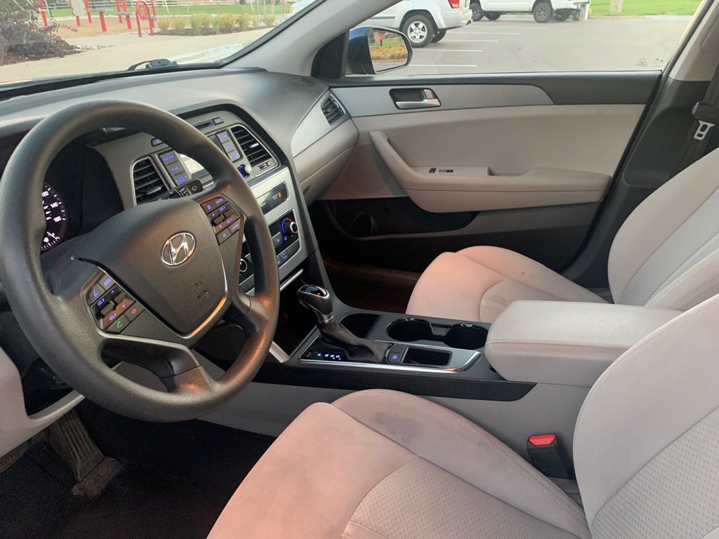 2017 Hyundai Sonata Image 24
