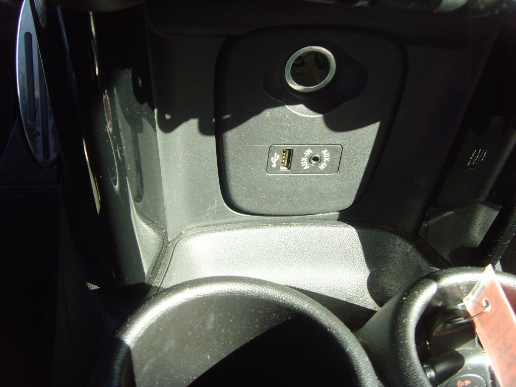 2015 MINI Cooper Image 27