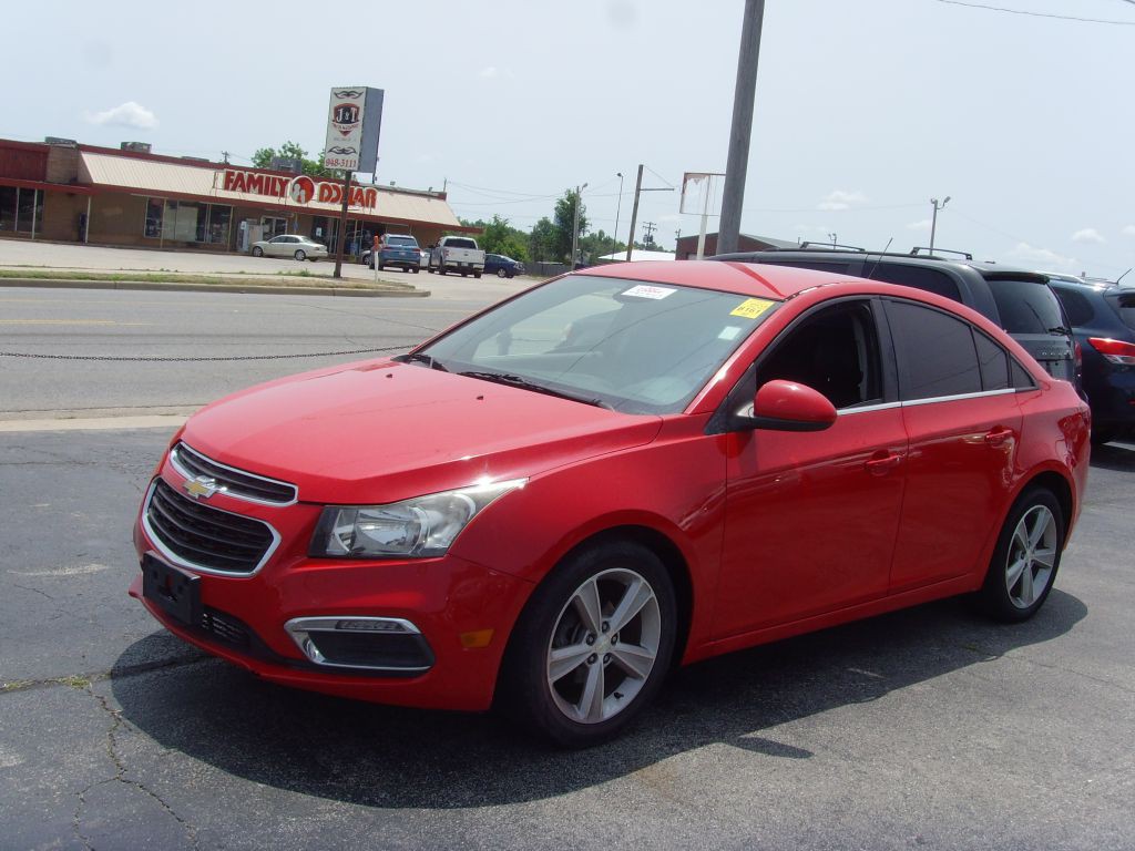 2015 Chevrolet Cruze Image 4