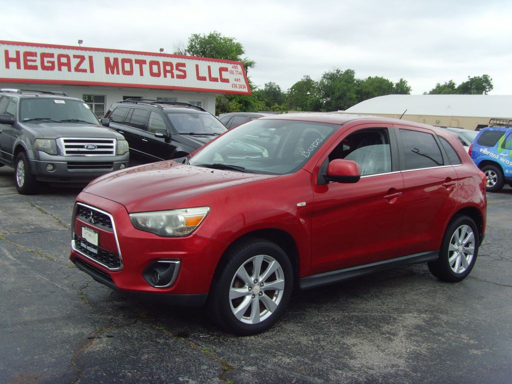 2014 Mitsubishi Outlander Image 5